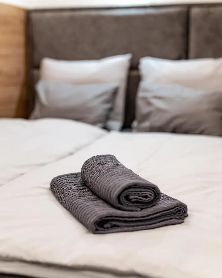 Downtown Luxury By Stlcz With 2 Bathrooms Budapešť Apartmán